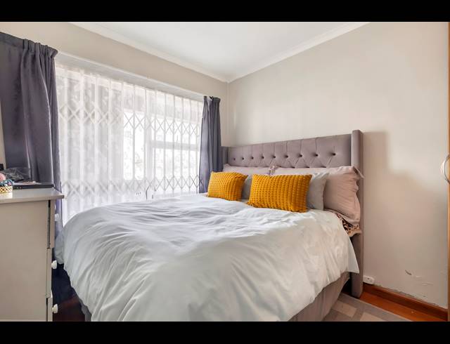 2 BEDROOM APARTMENT FOR SALE IN FERNDALE
